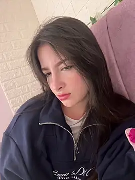 annaharper- online show from January 10, 10:25 pm