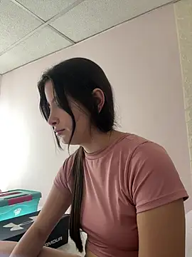 annaharper- online show from January 19, 1:00 am