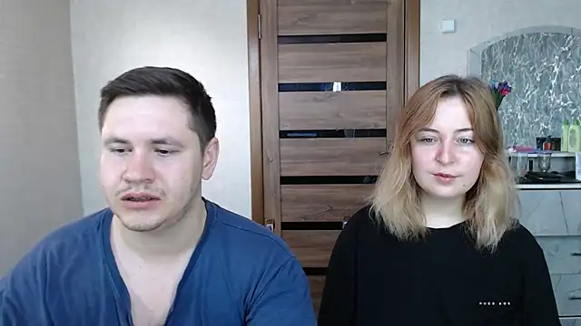 Kristy-Max online show from February 6, 4:10 am