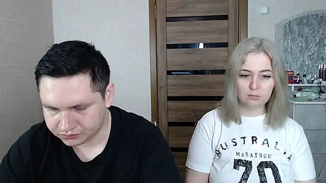 Kristy-Max online show from February 28, 6:21 am