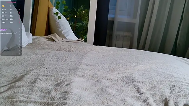 SunnyRisha online show from October 10, 5:06 am