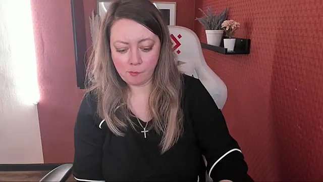 JesiaFoxi online show from January 15, 11:21 am