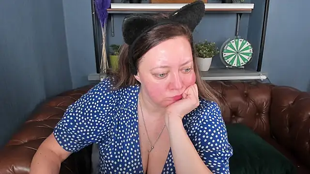 JesiaFoxi online show from January 20, 11:02 am