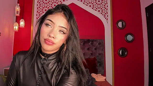 Giovanna oliveira online show from December 31, 8:48 am