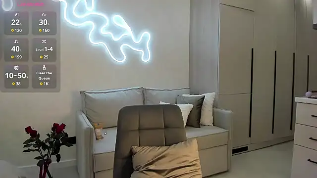 Snapshot of _cometoseeme_ chatting on January 24, 7:39 pm cometoseeme online show from January 24, 7:39 pm