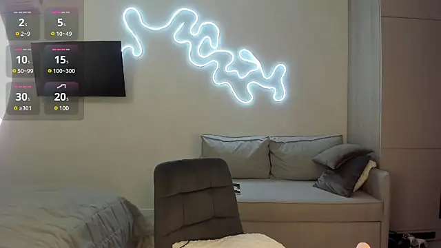 Snapshot of _cometoseeme_ chatting on March 22, 2:58 pm cometoseeme online show from March 22, 2:58 pm