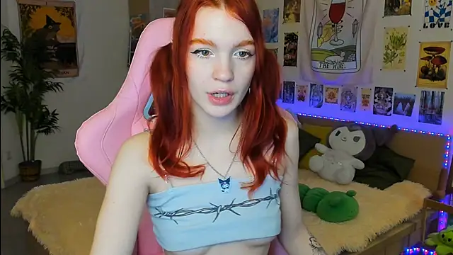 Sunny Elly online show from December 5, 10:44 am