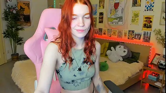 Sunny Elly online show from February 2, 5:53 am