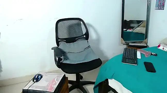 cristofer 988 online show from February 22, 4:51 am