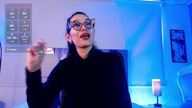 paulinabarnett- online show from February 26, 2:57 pm