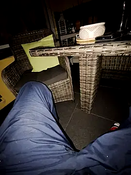 schlonzi81 online show from September 12, 8:53 pm