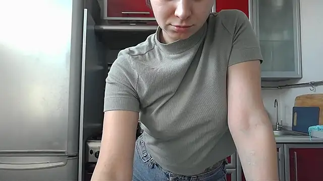 Snapshot of Kashtanka_ chatting on February 10, 7:47 am Kashtanka online show from February 10, 7:47 am