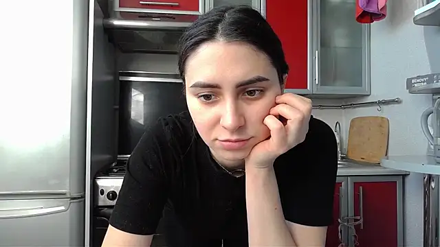 Snapshot of Kashtanka_ chatting on February 28, 6:21 am Kashtanka online show from February 28, 6:21 am