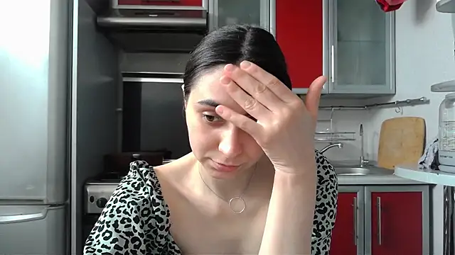 Snapshot of Kashtanka_ chatting on March 17, 6:29 am Kashtanka online show from March 17, 6:29 am