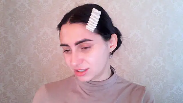 Snapshot of Kashtanka_ chatting on November 28, 10:18 am Kashtanka online show from November 28, 10:18 am