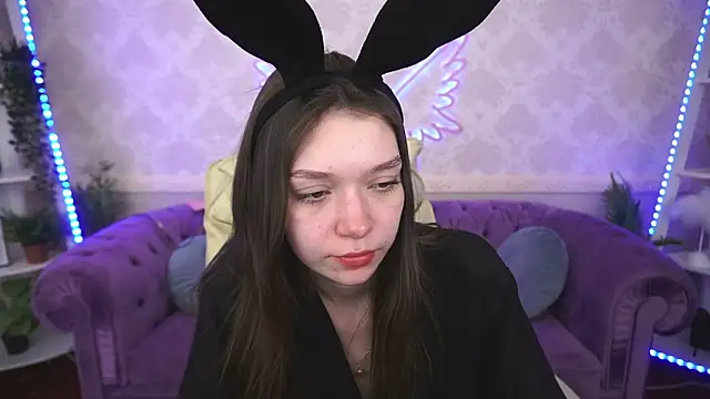 Cherry Wipe online show from February 23, 5:07 pm