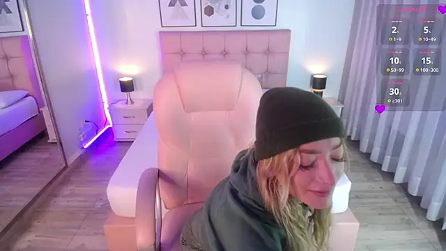 zoe jones13 online show from January 27, 11:54 am