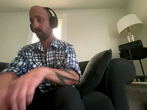 armdy371 online show from October 4, 12:14 pm