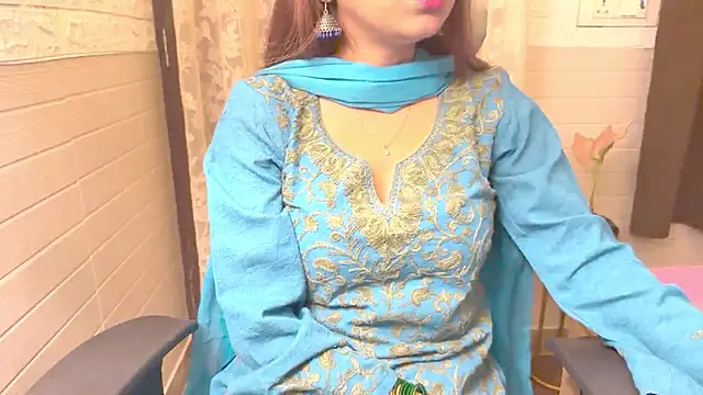 Your Sassy Goddess online show from March 18, 4:37 pm