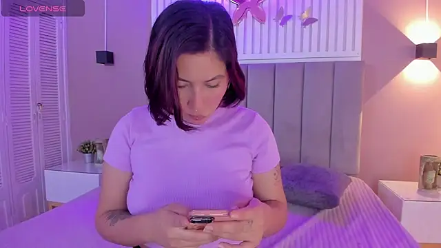 dyvis 22 online show from February 18, 11:22 am