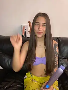 Snapshot of _Luuna chatting on September 19, 2:29 pm Luuna online show from September 19, 2:29 pm