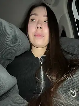 Snapshot of Asian_Asami chatting on December 31, 8:02 pm Asian Asami online show from December 31, 8:02 pm