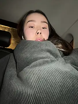 Snapshot of Asian_Asami chatting on January 5, 5:20 pm Asian Asami online show from January 5, 5:20 pm