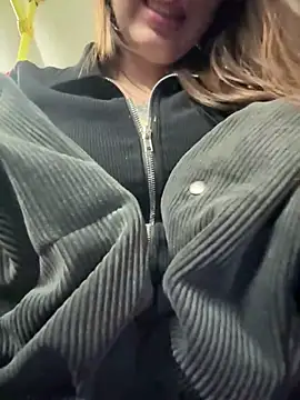 Snapshot of Asian_Asami chatting on January 10, 7:32 pm Asian Asami online show from January 10, 7:32 pm