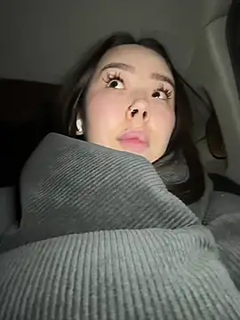 Snapshot of Asian_Asami chatting on January 25, 6:13 pm Asian Asami online show from January 25, 6:13 pm