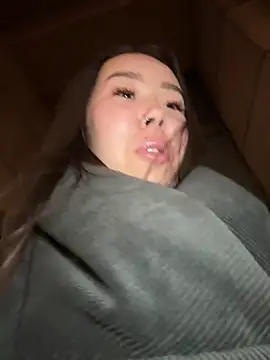 Snapshot of Asian_Asami chatting on February 23, 3:51 pm Asian Asami online show from February 23, 3:51 pm