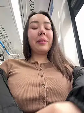 Snapshot of Asian_Asami chatting on March 12, 10:05 am Asian Asami online show from March 12, 10:05 am