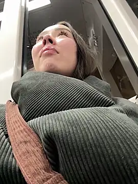 Snapshot of Asian_Asami chatting on March 16, 6:12 pm Asian Asami online show from March 16, 6:12 pm