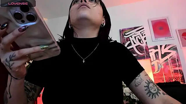 AnnieHuntters online show from February 23, 3:56 am