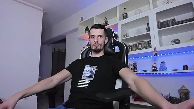 ToddClaytonn online show from December 30, 5:13 pm