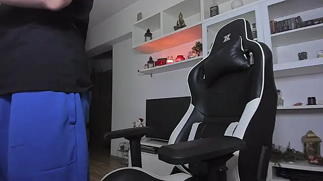 ToddClaytonn online show from January 8, 1:00 am