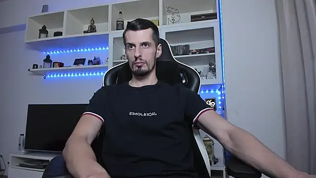 ToddClaytonn online show from October 13, 8:53 pm