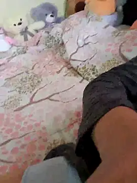 lky85 online show from January 26, 5:13 am