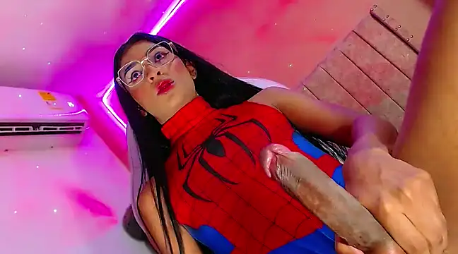 vanessa nauthygirls online show from December 18, 6:35 pm