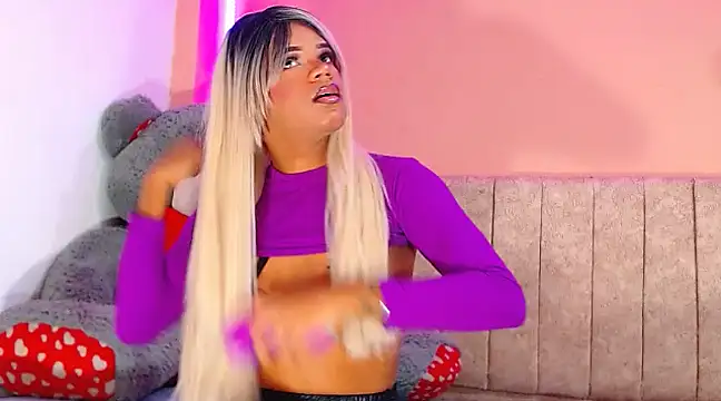 vanessa nauthygirls online show from February 6, 6:24 pm