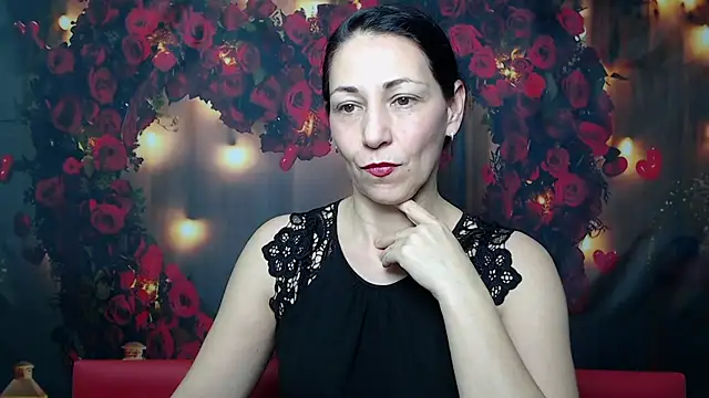 LiluGrants online show from February 3, 1:51 pm