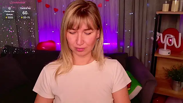 MilaBott online show from February 13, 8:45 pm