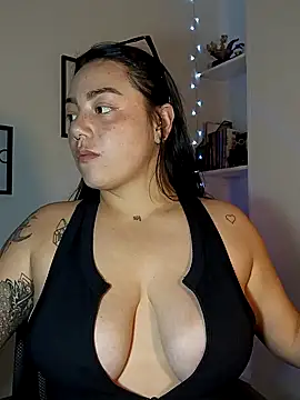 helena smith online show from February 12, 6:51 am