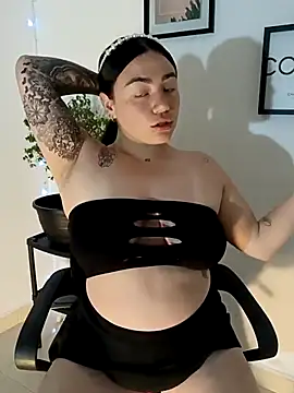 helena smith online show from March 5, 6:54 am