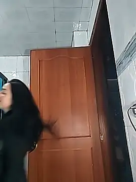 helena smith online show from November 22, 3:16 am