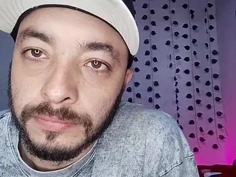 hotlatin92 online show from February 28, 9:23 pm