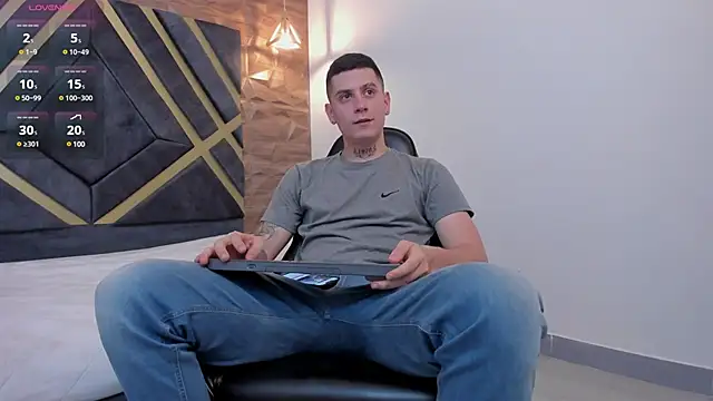 Yeiko Romero  online show from March 21, 5:34 pm