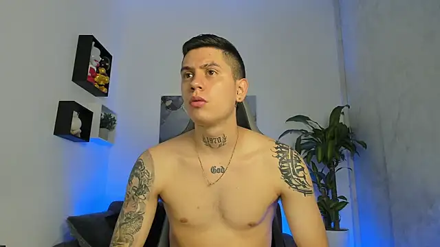 Yeiko Romero  online show from September 10, 5:13 pm