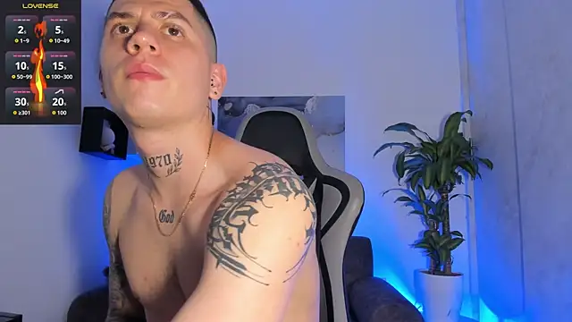 Yeiko Romero  online show from September 11, 5:18 am