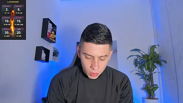 Yeiko Romero  online show from September 11, 5:24 pm