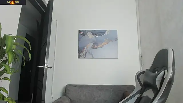 Yeiko Romero  online show from September 26, 8:51 am